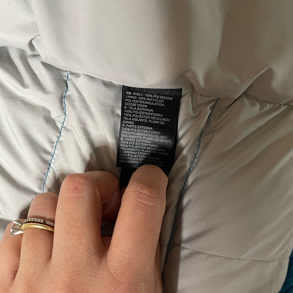The North Face Nuptse 700 Teal Puffer Vest - Picture 11 of 16